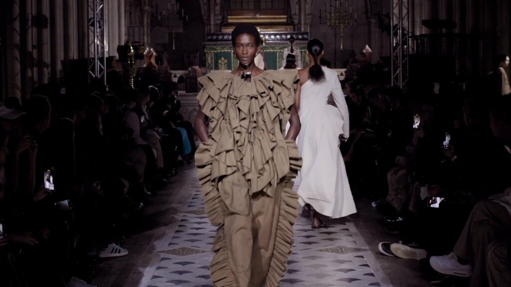 Uma Wang - © Artlist