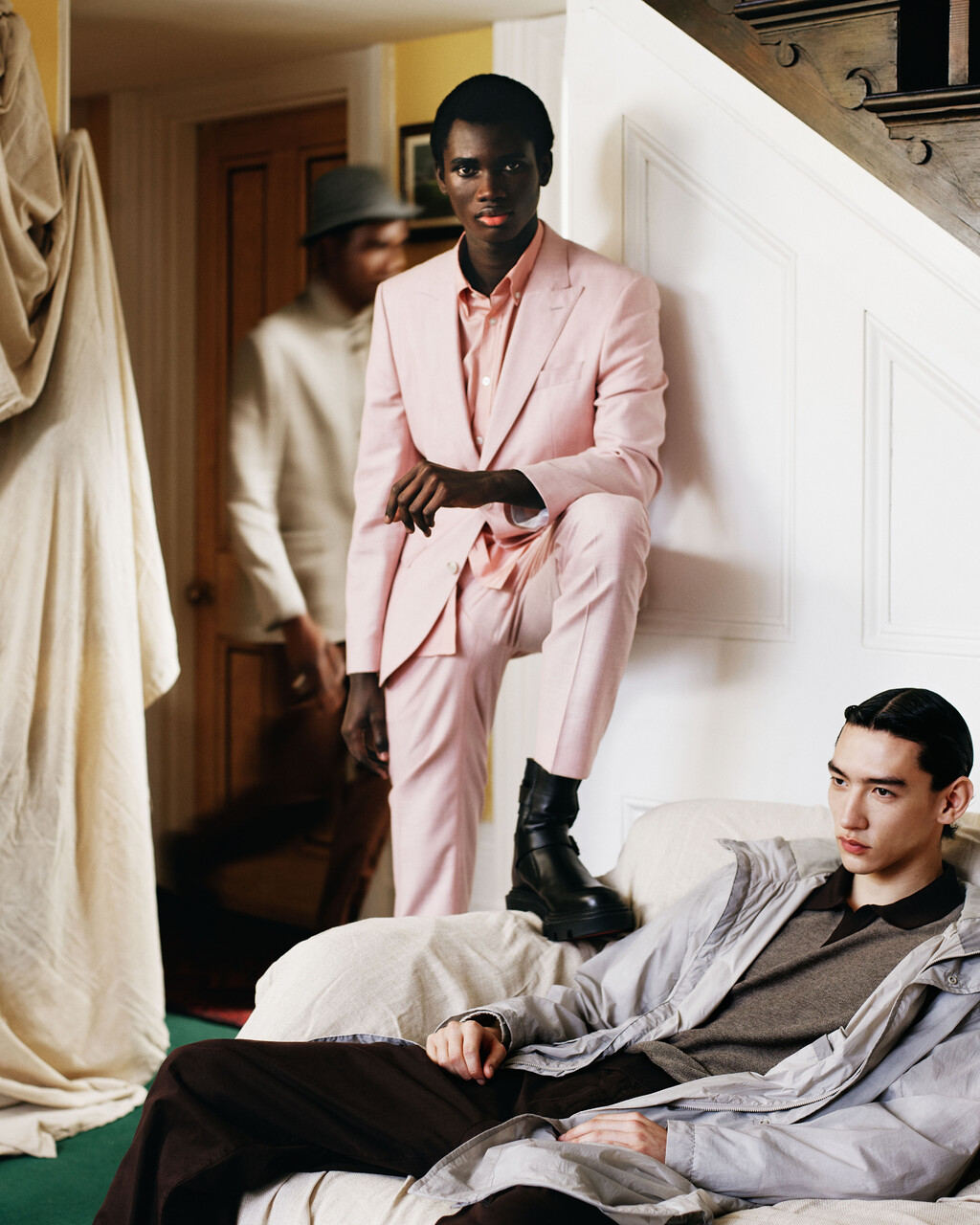 Esquire UK - © Artlist