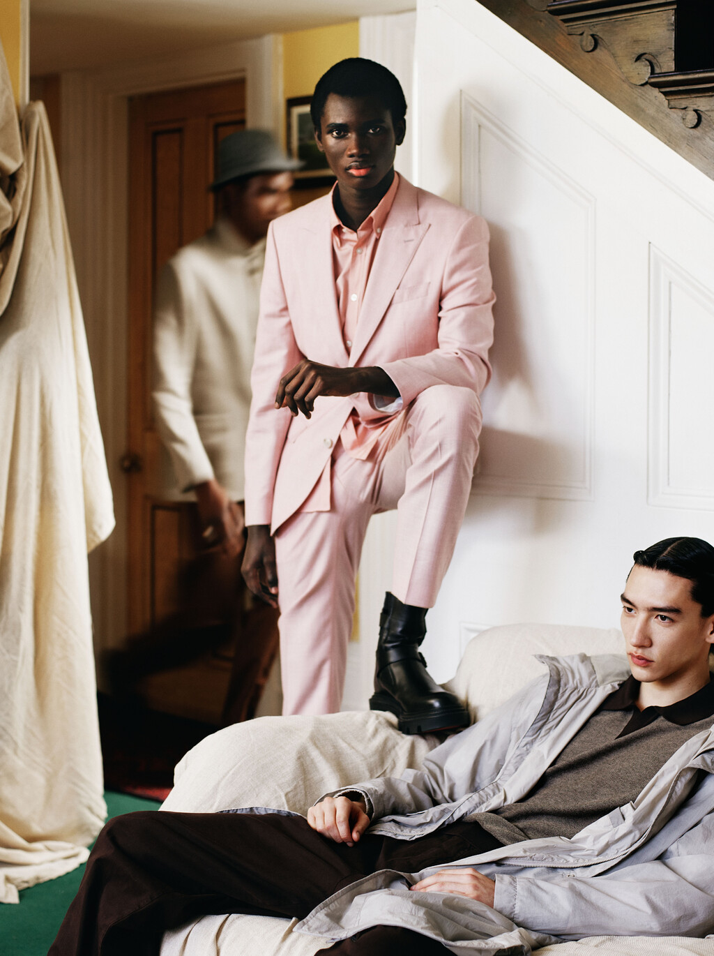 Esquire UK - © Artlist