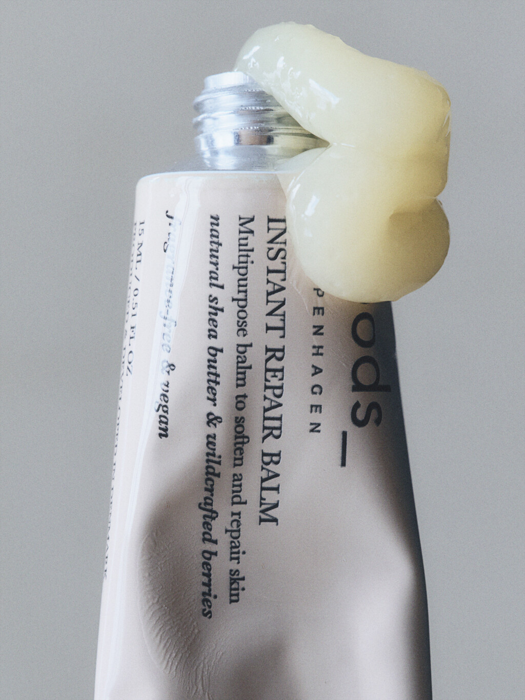 Harper&#8217;s Bazaar Homme - © Artlist