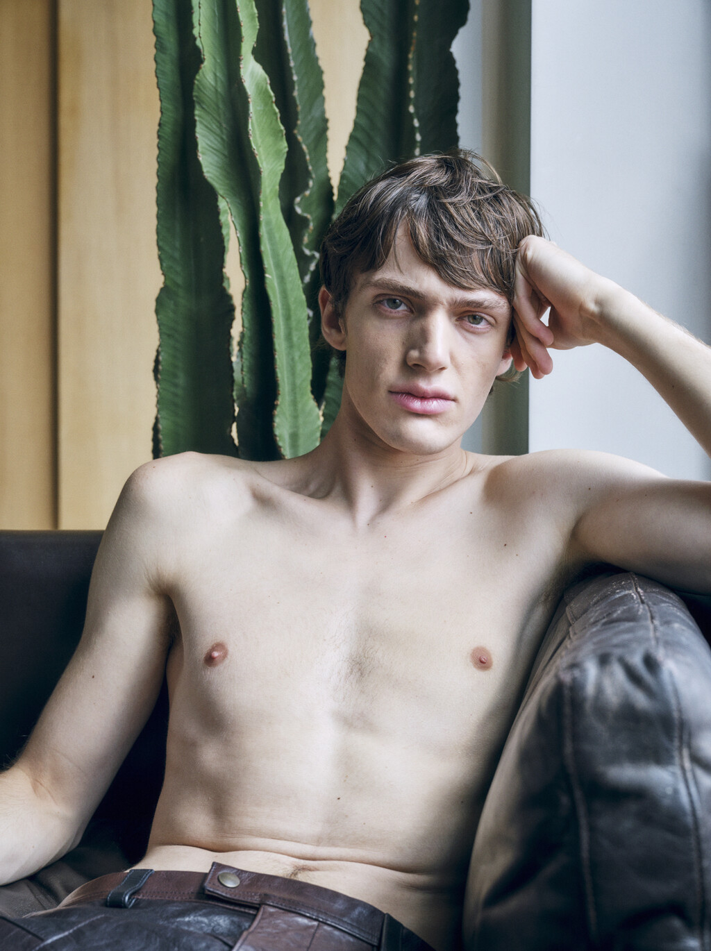 Harper’s Bazaar Homme - © Artlist