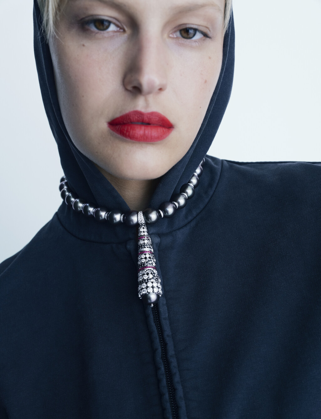 Harper&#8217;s Bazaar France - © Artlist