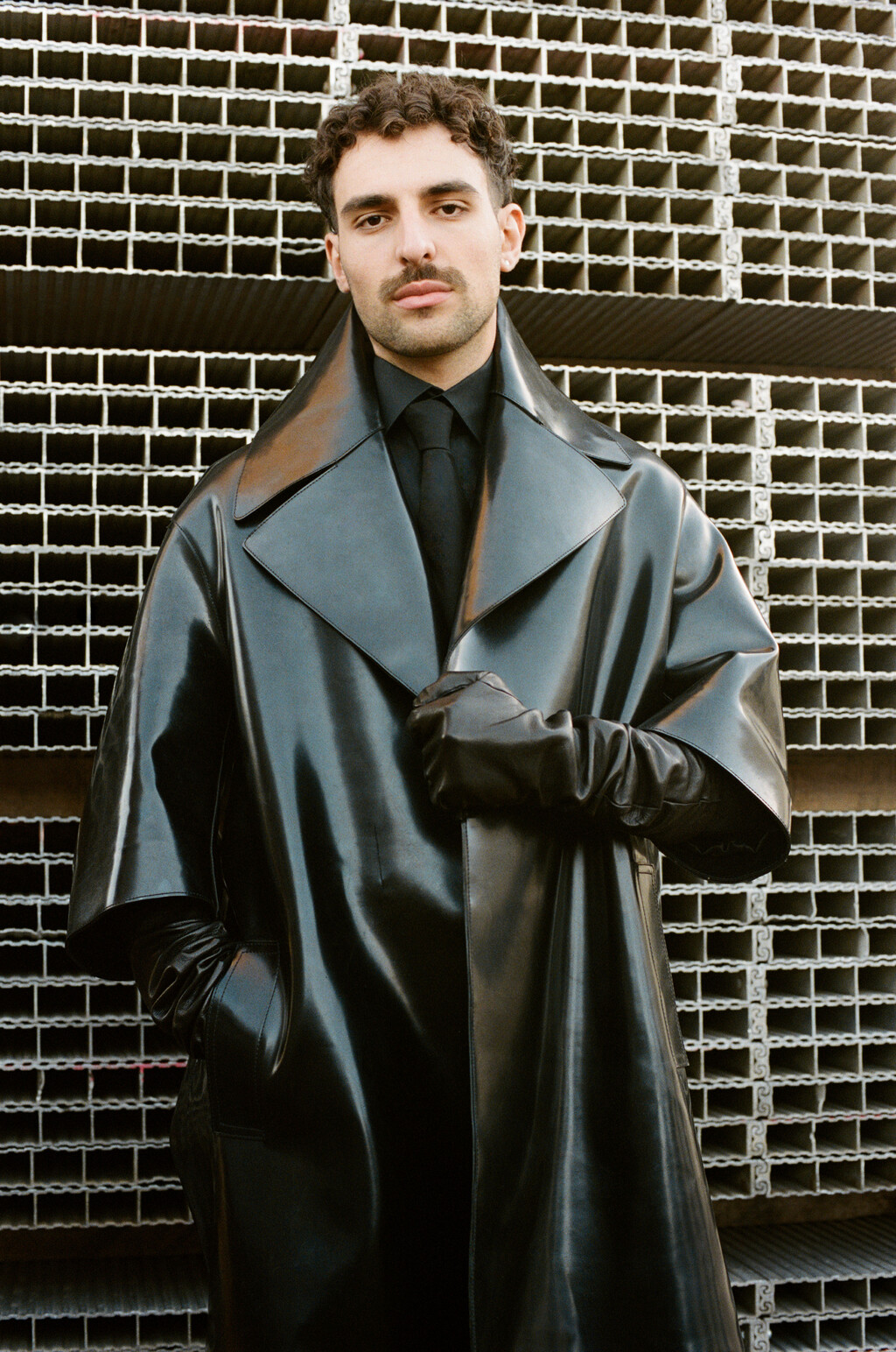 Dazed Mena - © Artlist