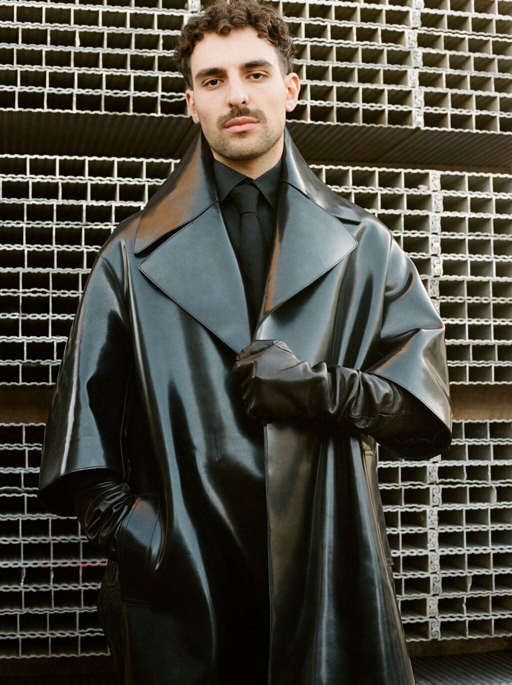 Dazed Mena - © Artlist