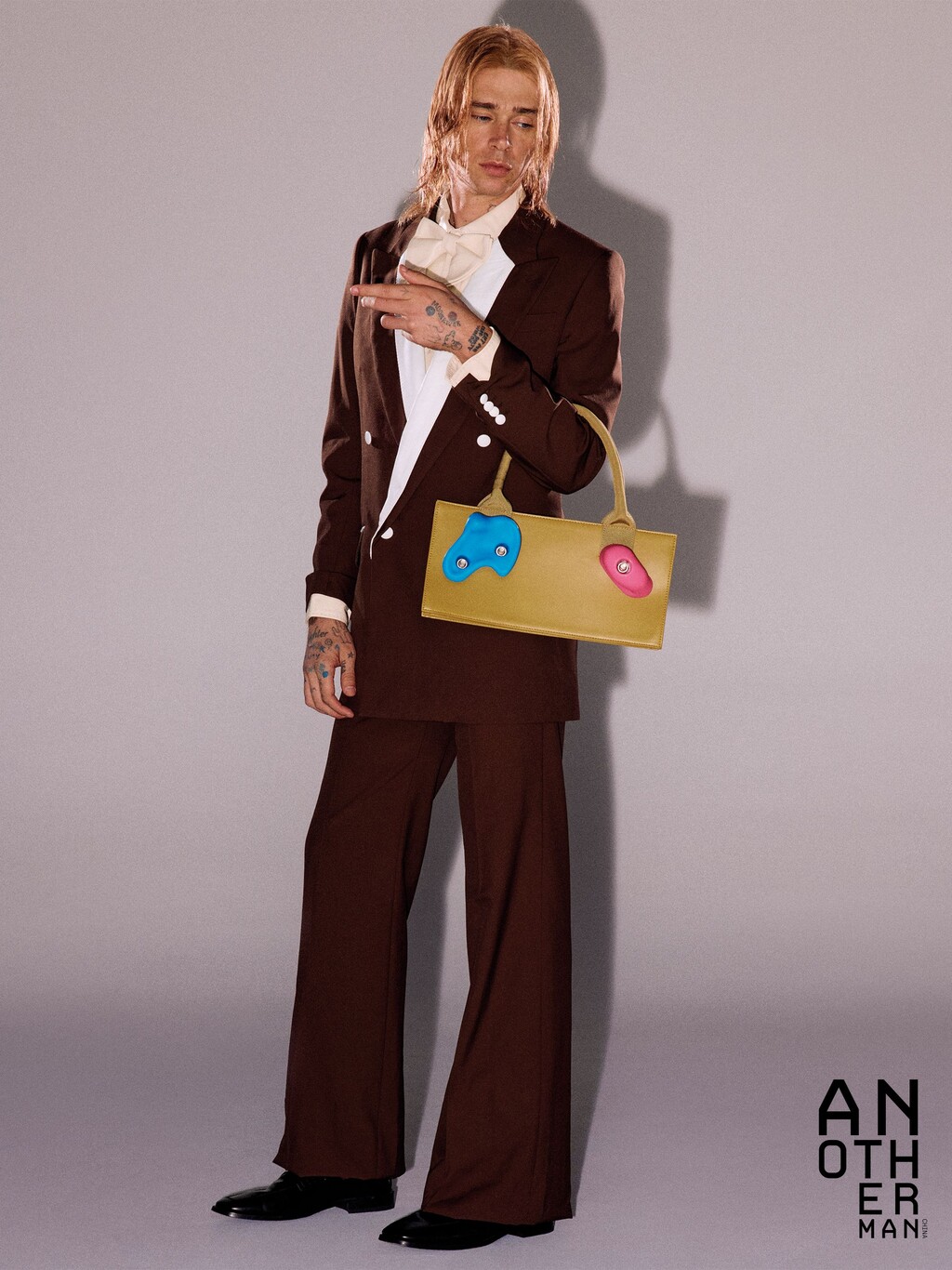Another Man China - © Artlist