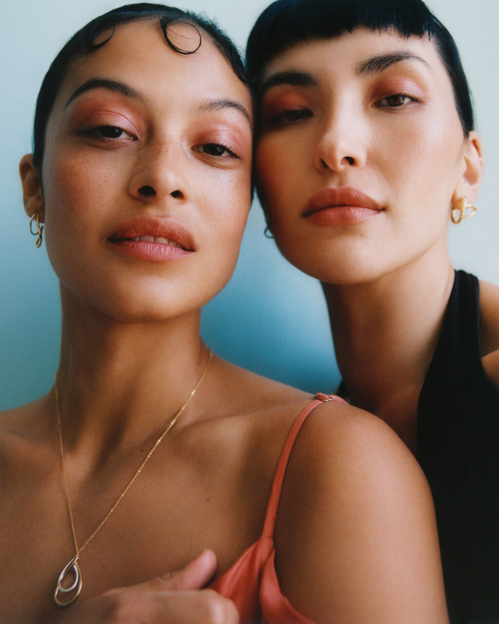 Vogue Deutsch - © Artlist