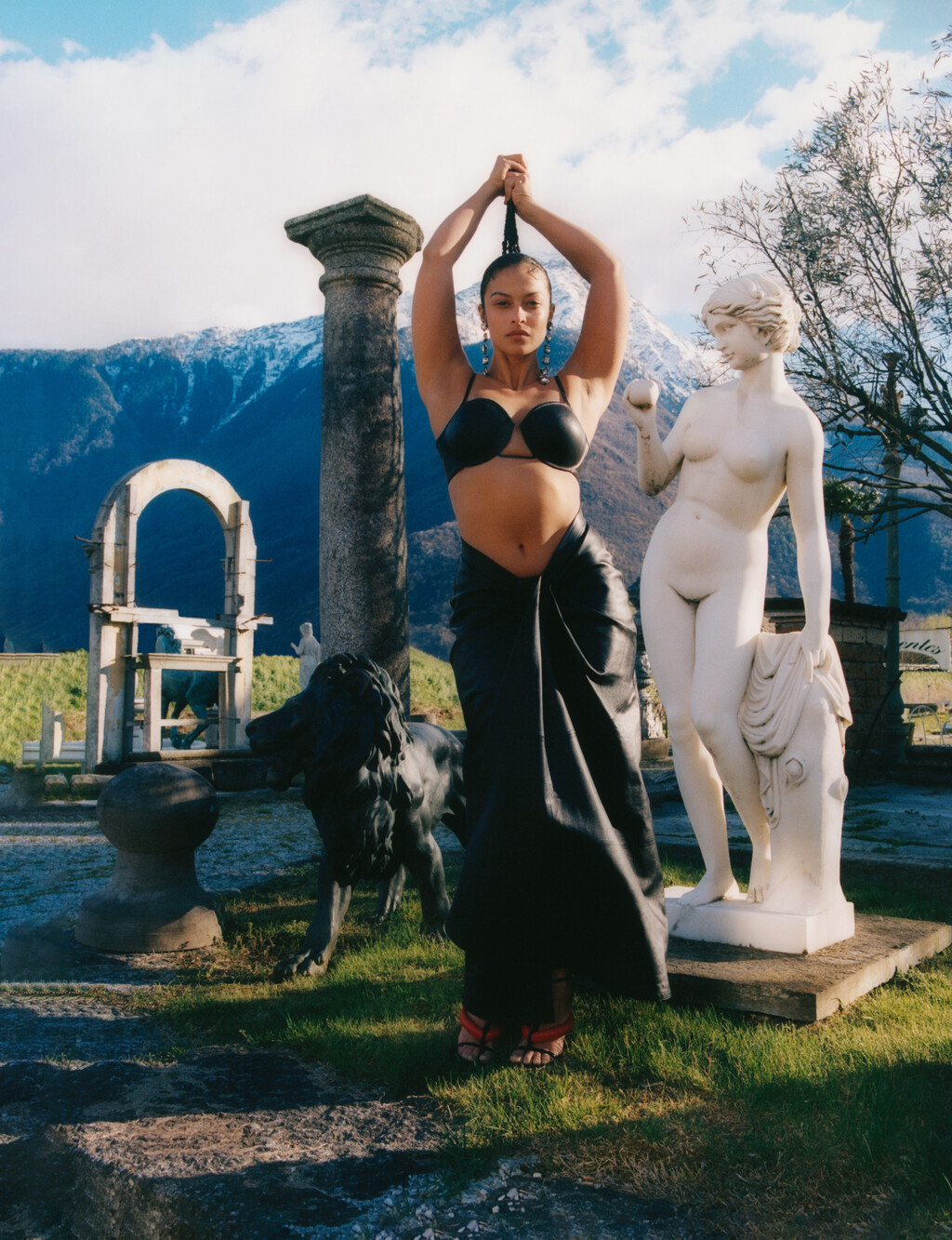 Vogue Deutsch - © Artlist
