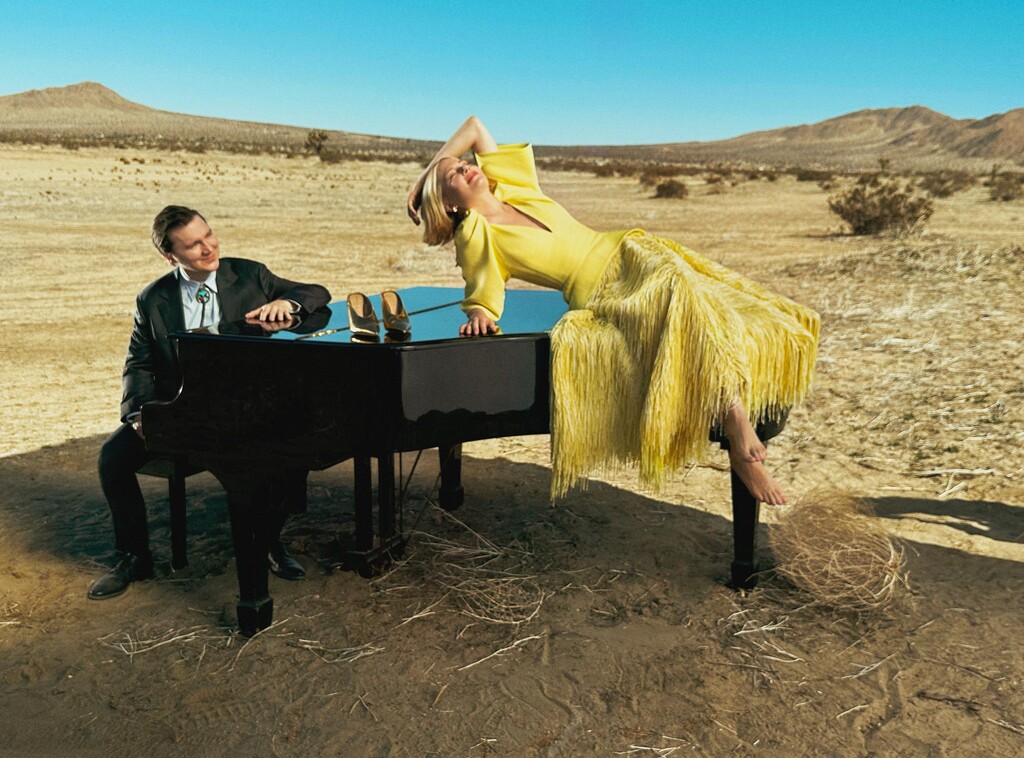 W Magazine - © Artlist