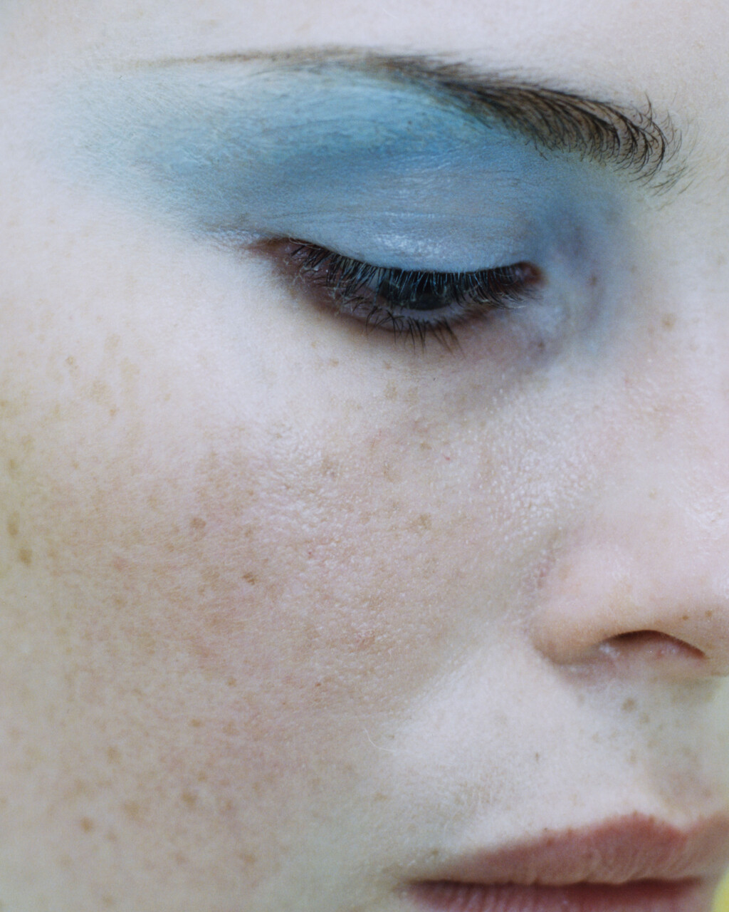 Harper’s Bazaar Italia - © Artlist