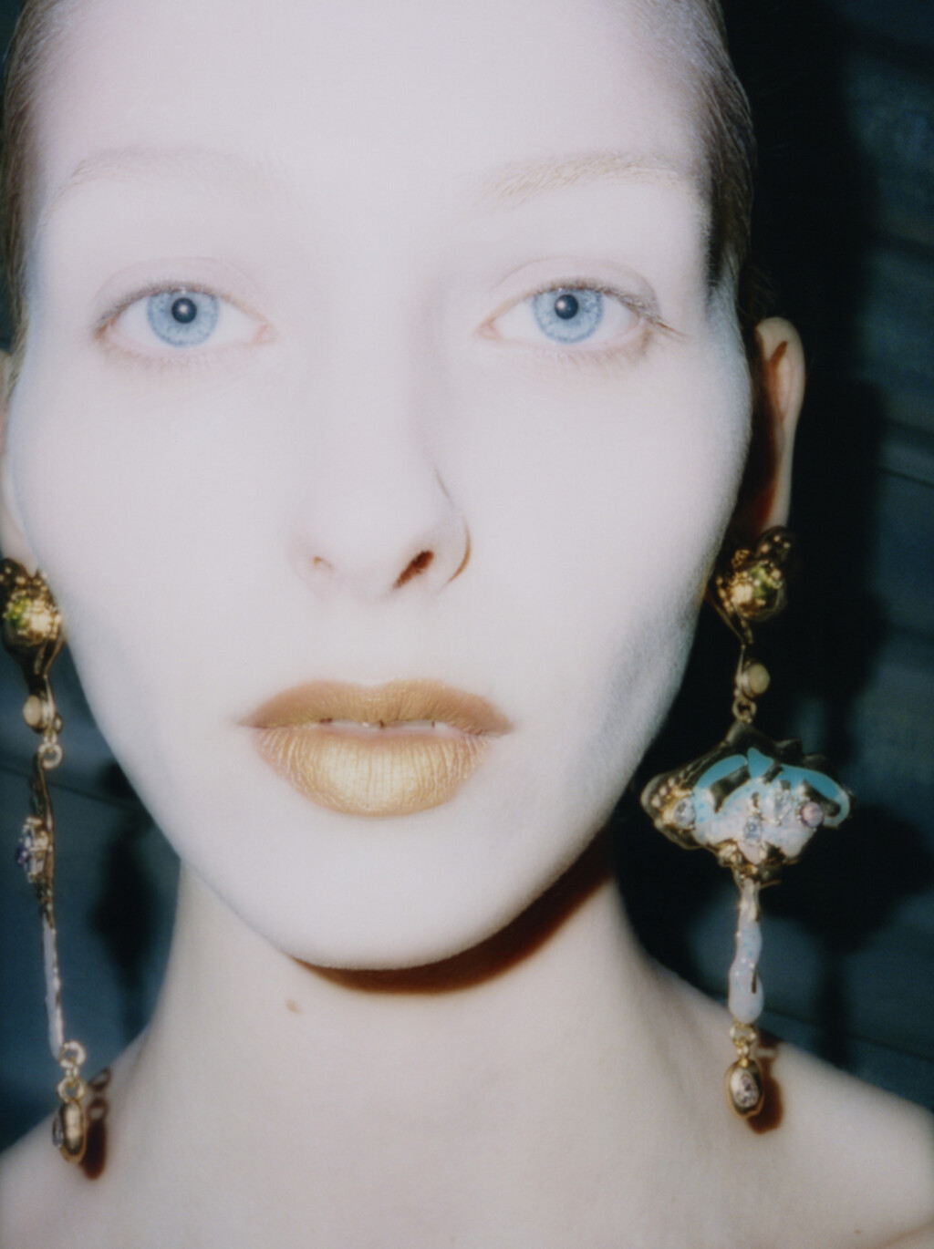 Re-Edition - © Artlist