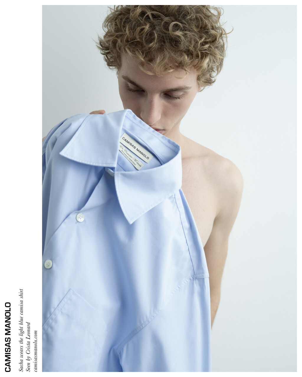 Camisas Manolo - © Artlist