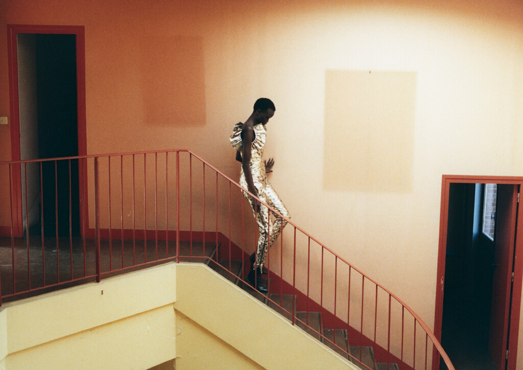 ALL-IN Magazine - © Artlist