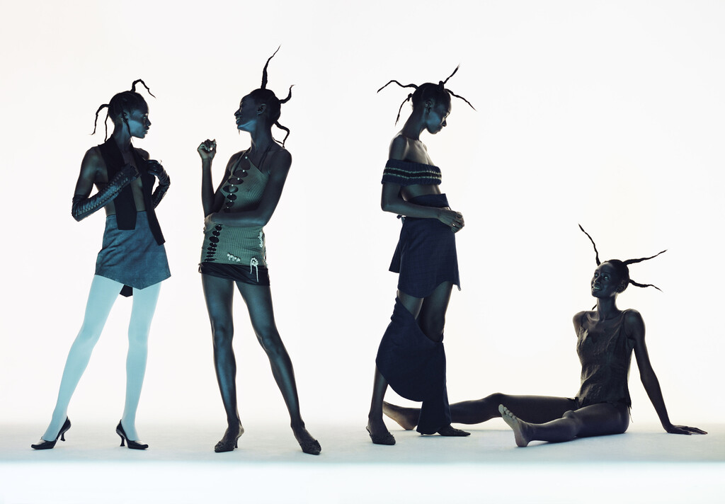 ALL-IN Magazine - © Artlist