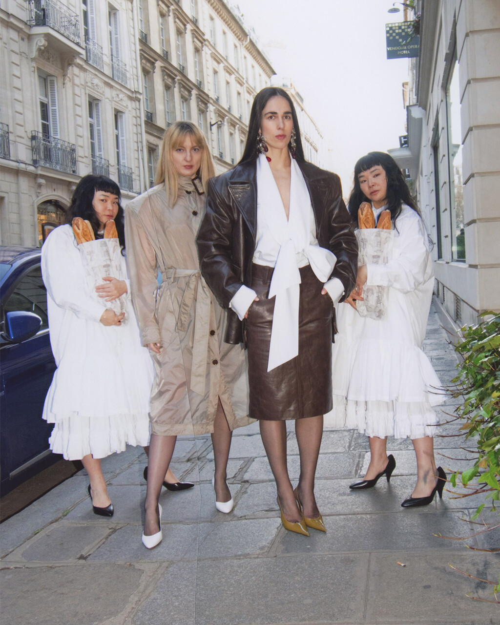 Homme Girls - © Artlist