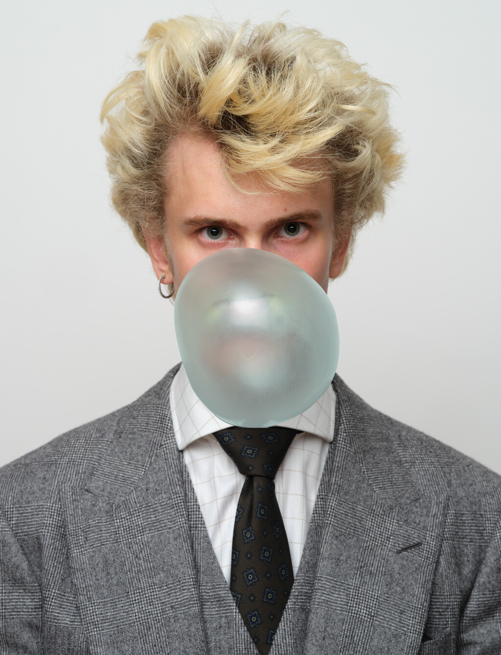 Paperboy - © Artlist