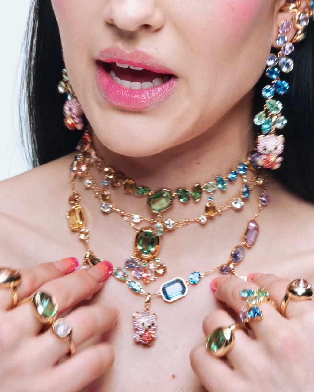 Swarovski - © Artlist