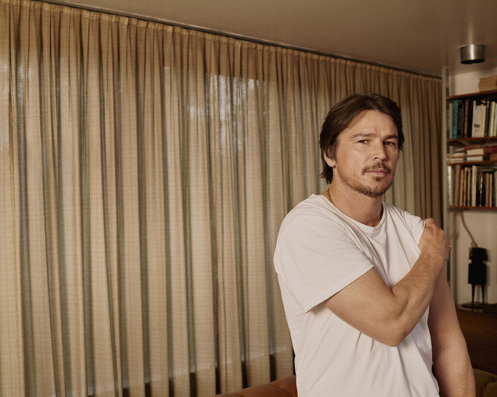 Interview Magazine - © Artlist