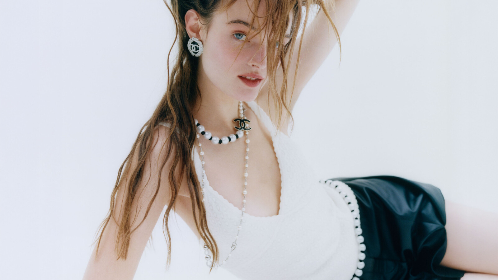 Pop Magazine - © Artlist