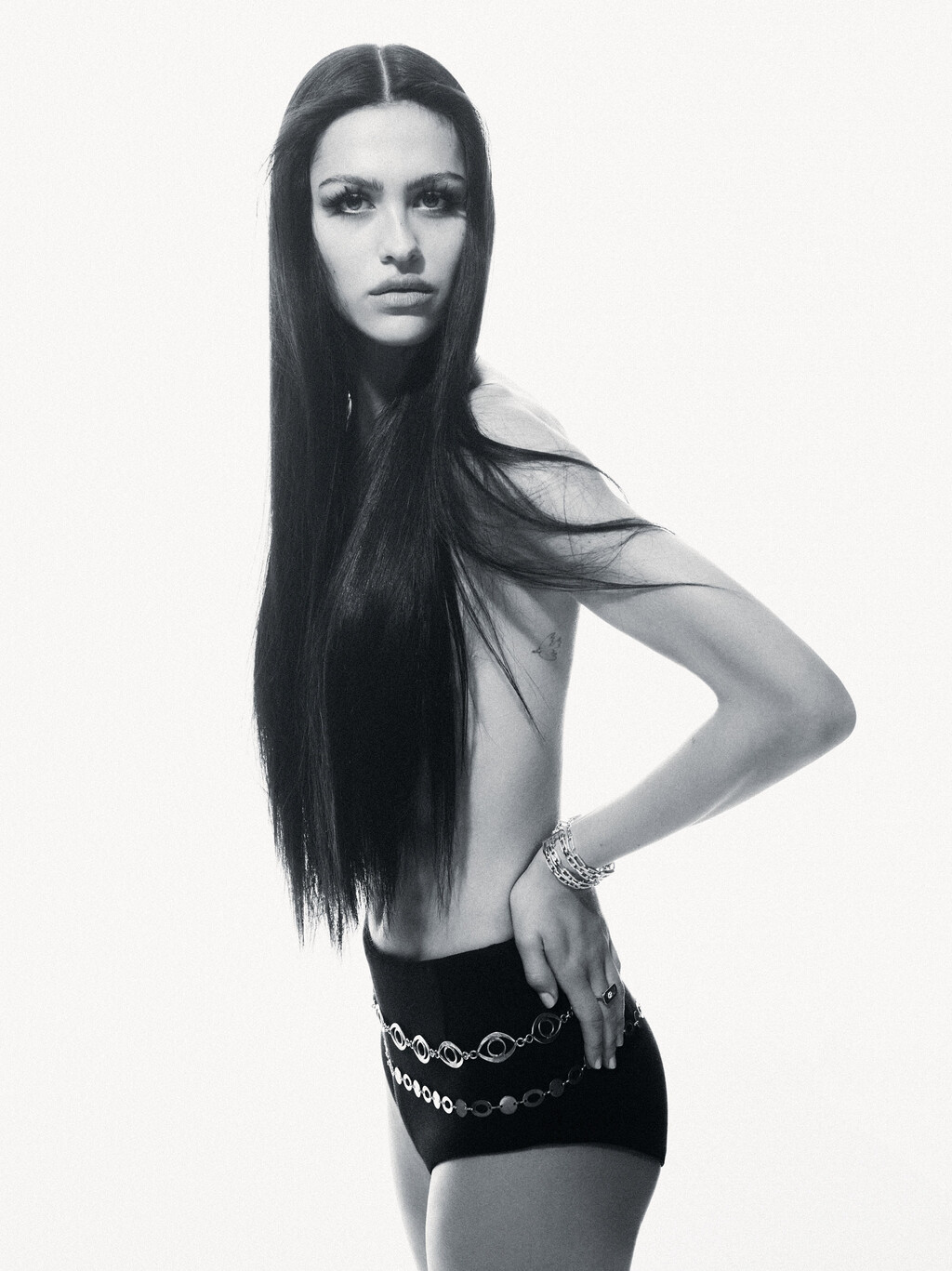 Pop Magazine - © Artlist