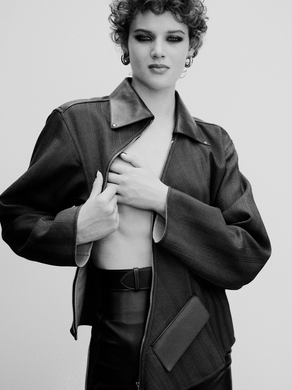 Pop Magazine - © Artlist