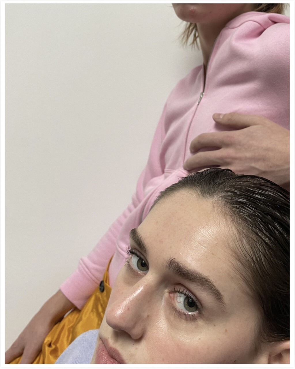 Lore & Camille - © Artlist