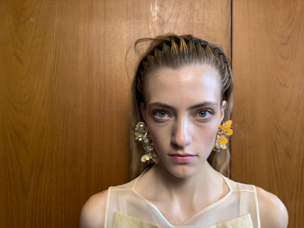 Miu Miu - © Artlist