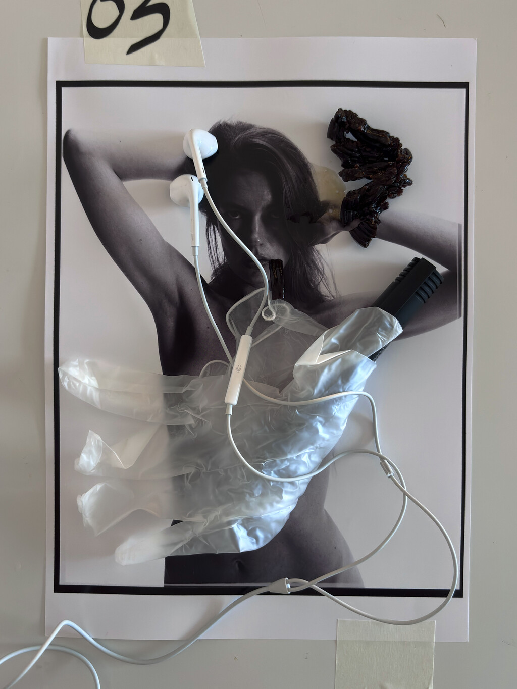 Total Total Magazine - © Artlist