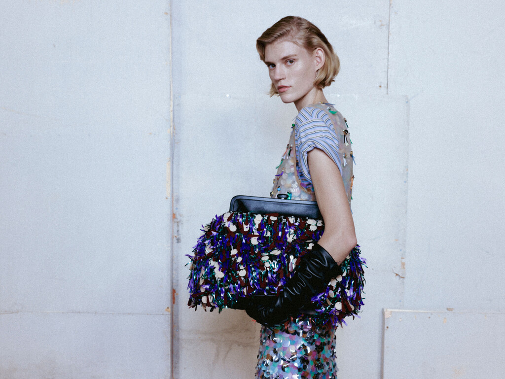 Dries Van Noten - © Artlist