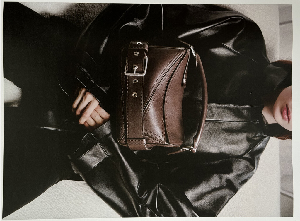 Loewe - © Artlist