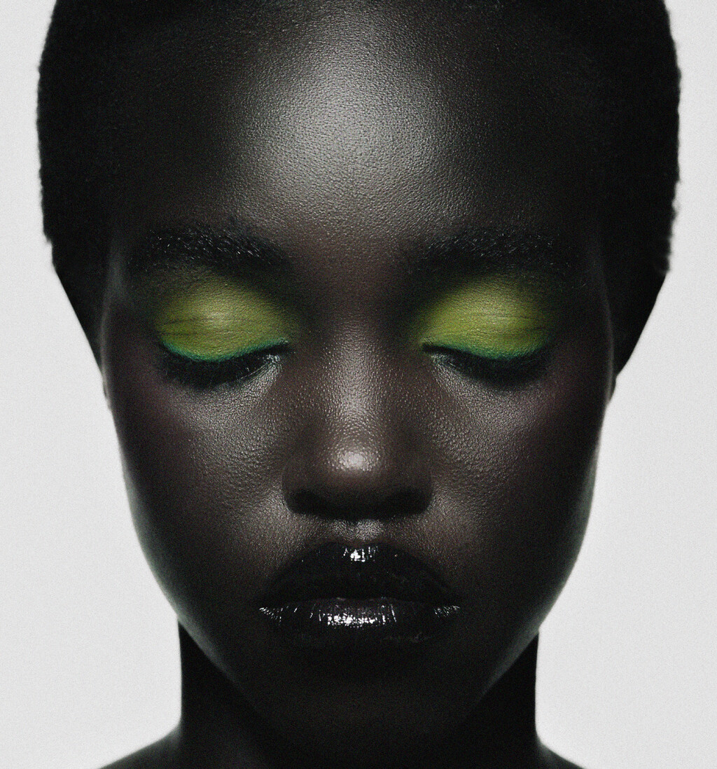 Anna, Alek, Ana - © Artlist