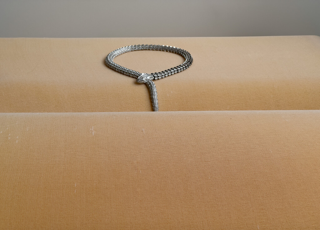 Beyond Noise - © Artlist