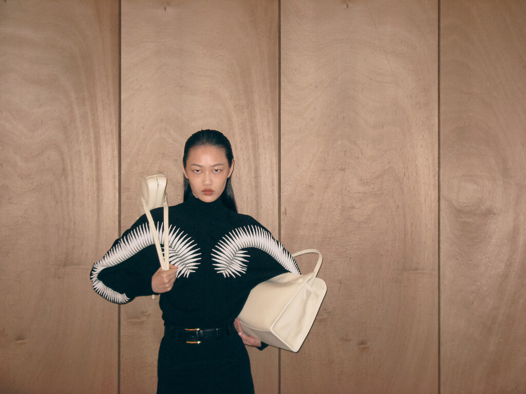 Harper&#8217;s Bazaar France - © Artlist