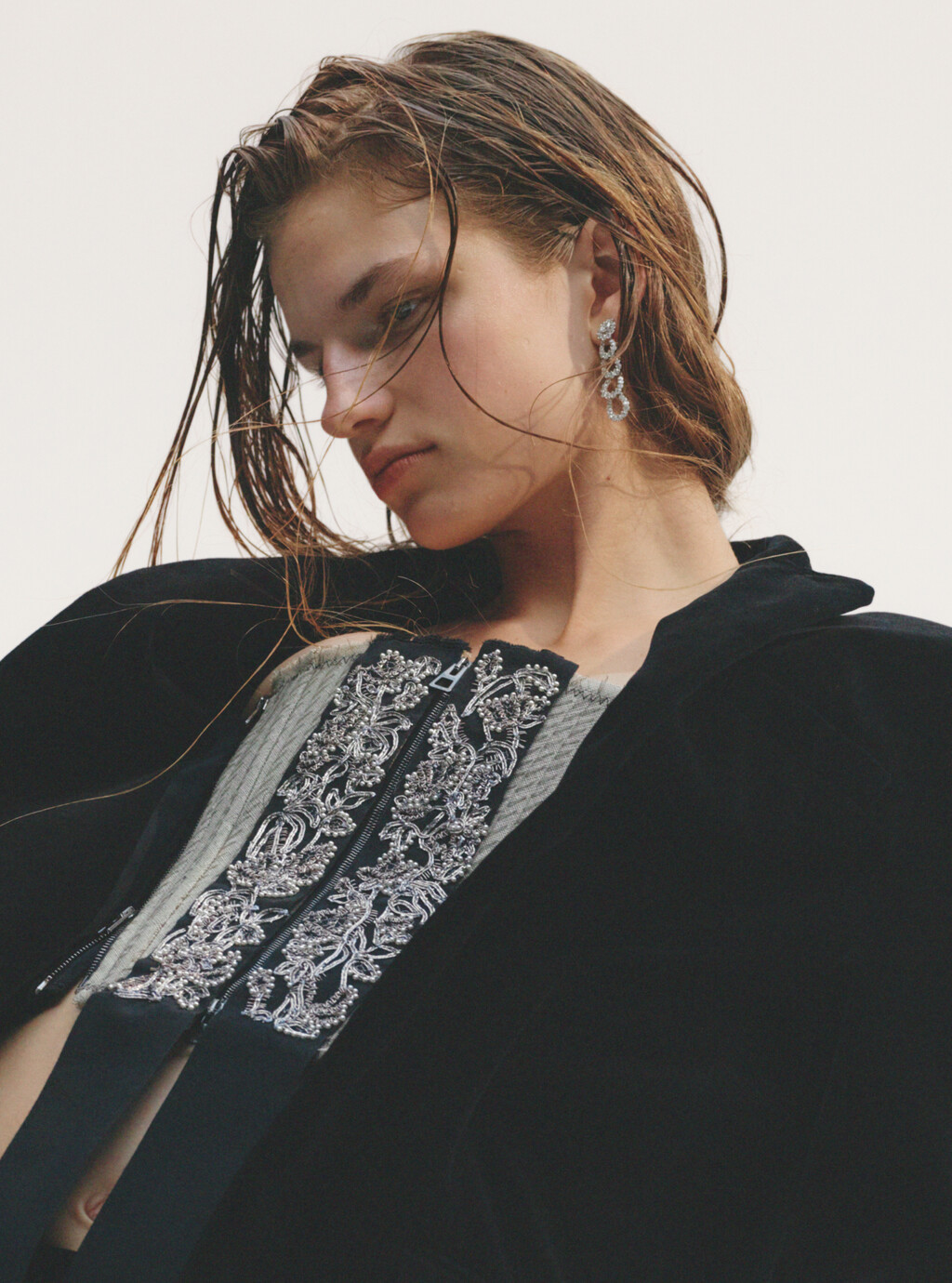 Beyond Noise - © Artlist