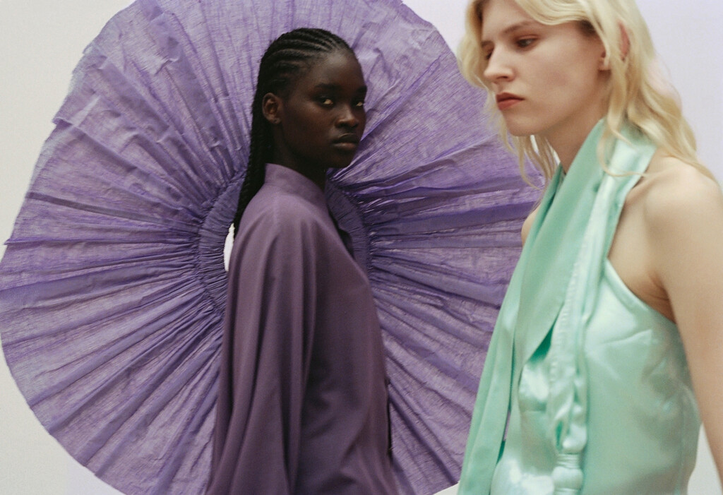 Document Journal - © Artlist