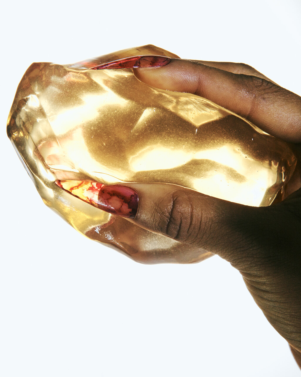 Hot Hot Hot Magazine - © Artlist