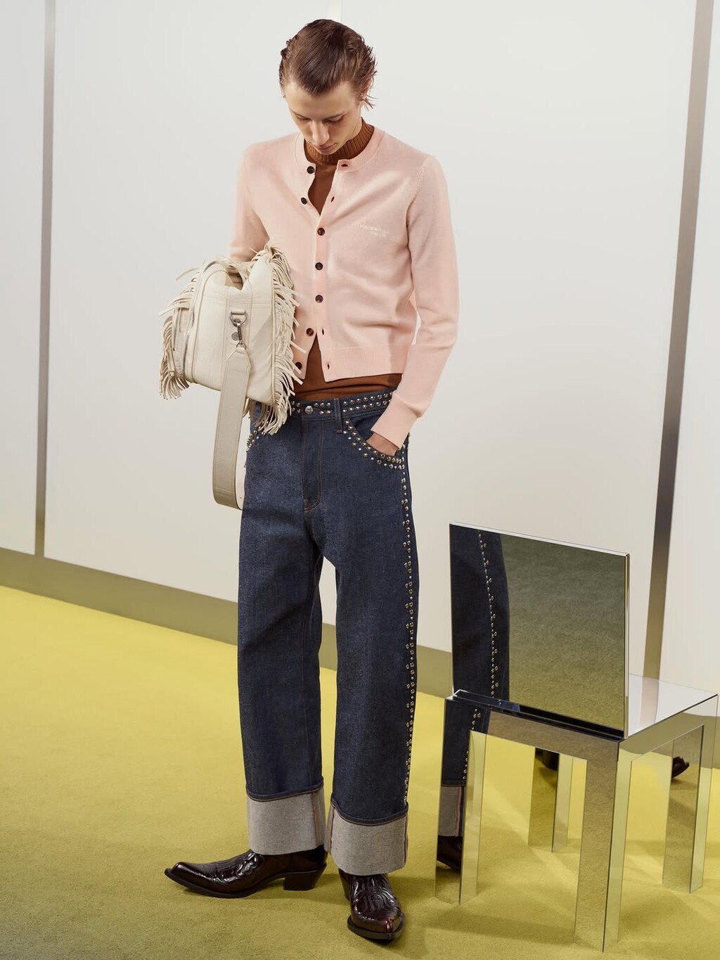 Acne Studios - © Artlist