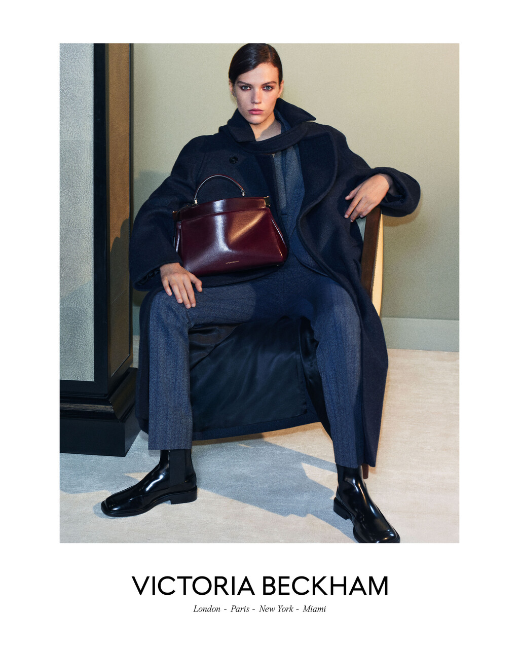 Victoria Beckham - © Artlist