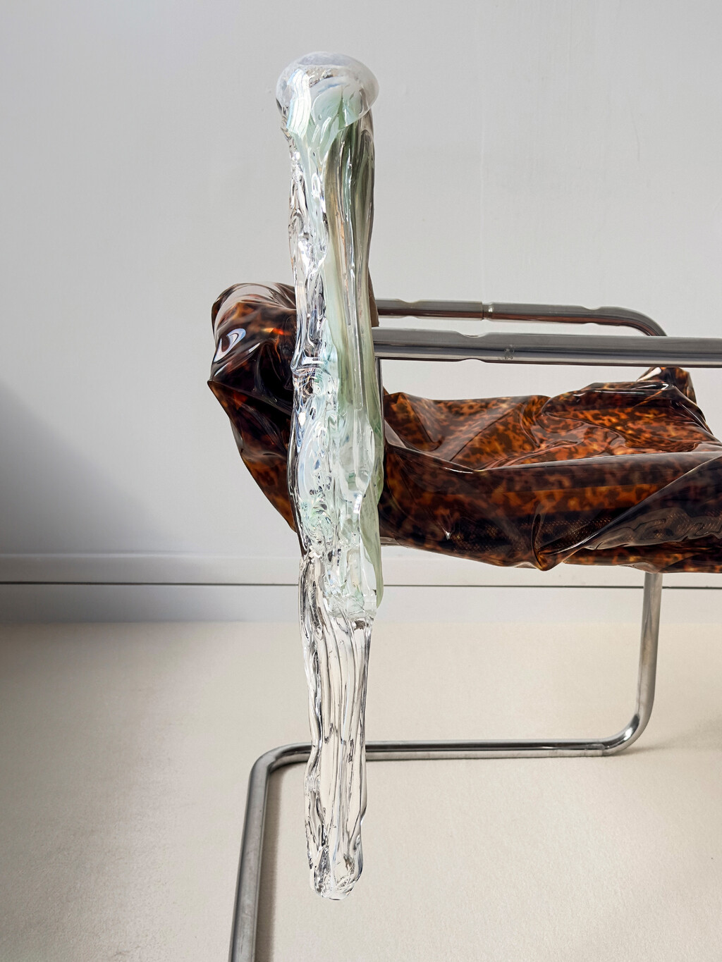 Artworks - © Artlist