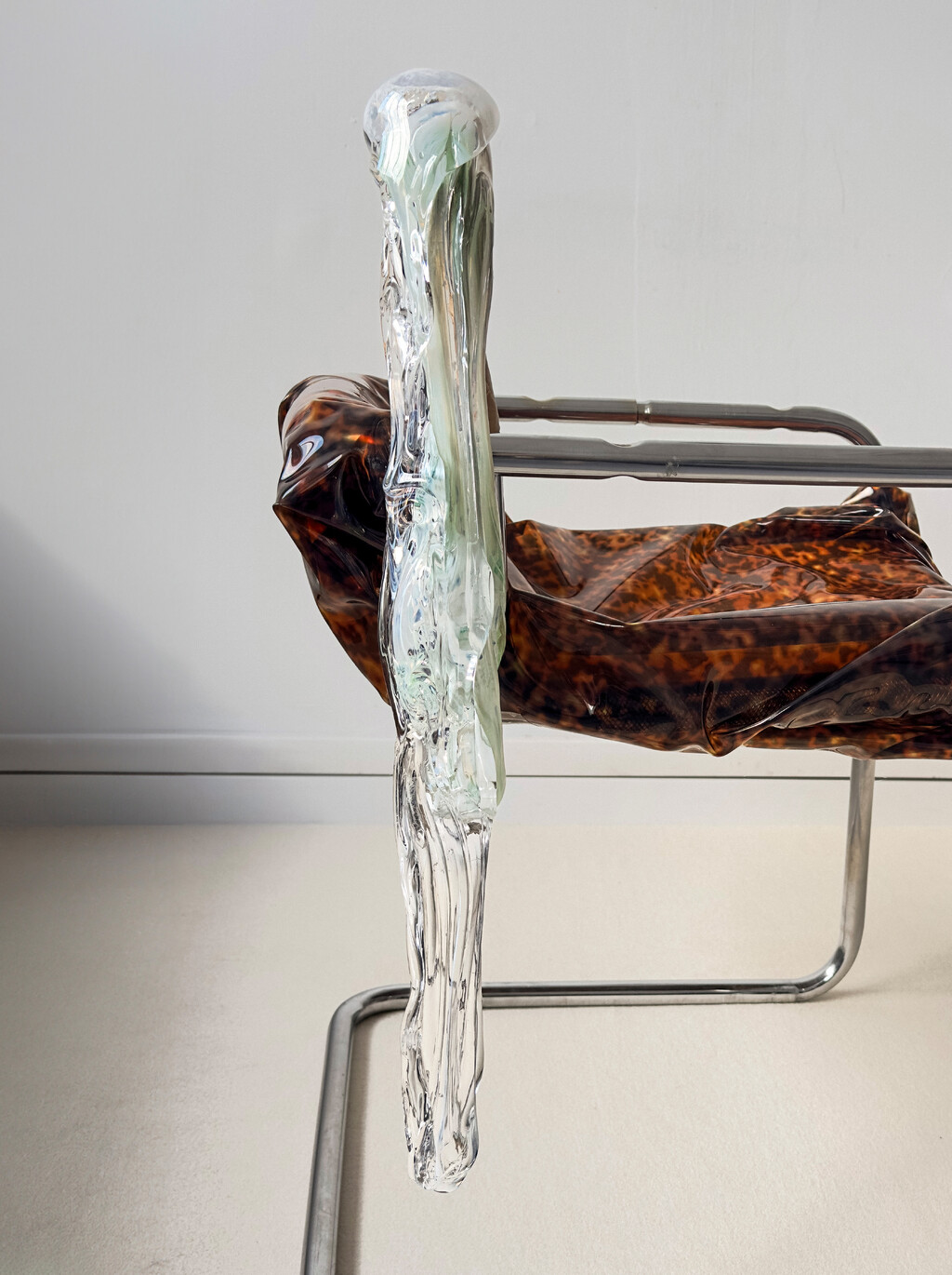 Artworks - © Artlist