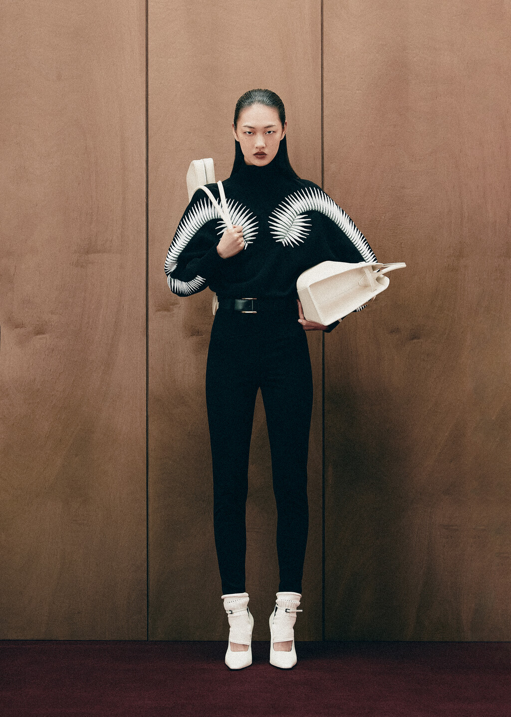 Harper’s Bazaar France - © Artlist