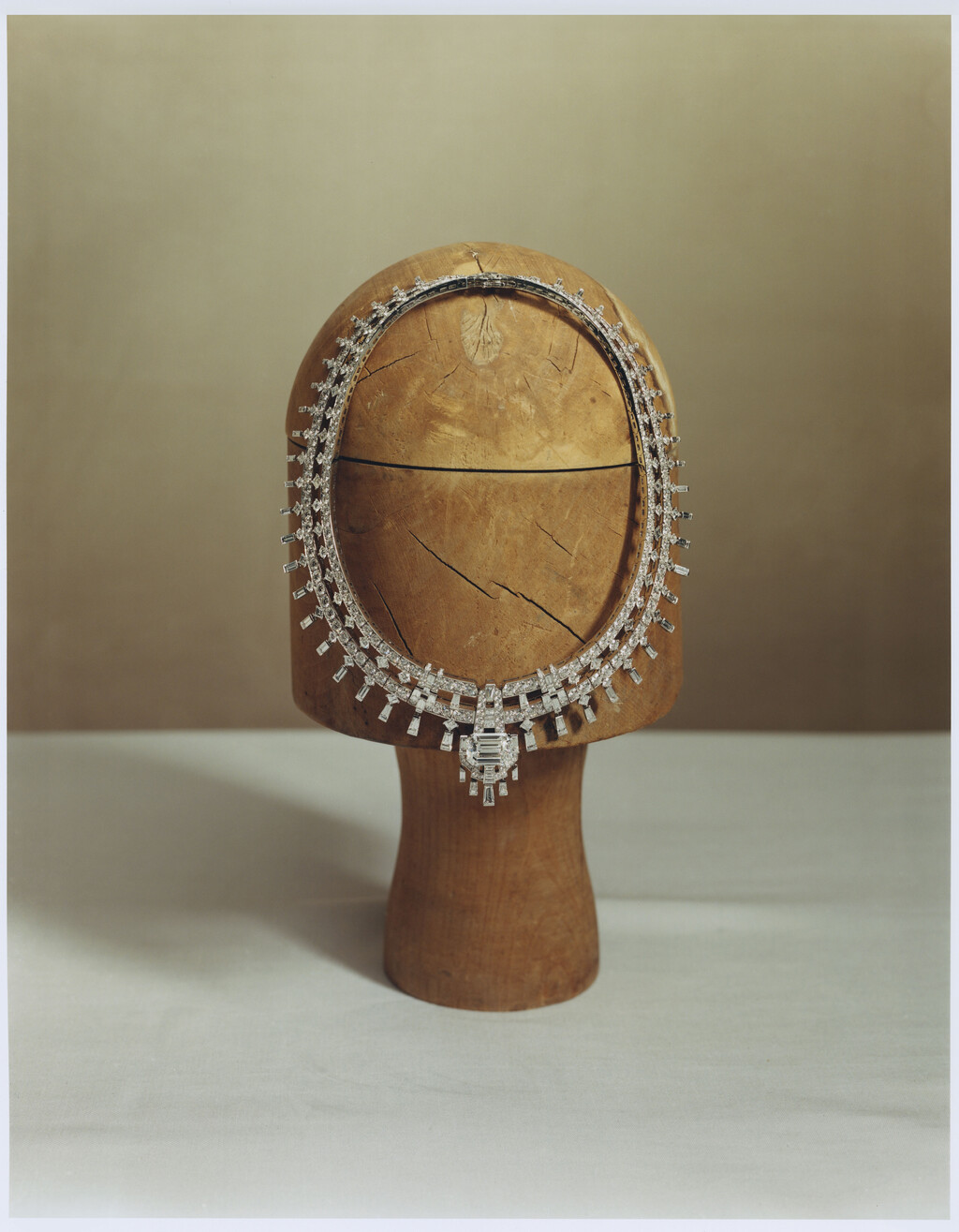 Harper’s Bazaar France - © Artlist