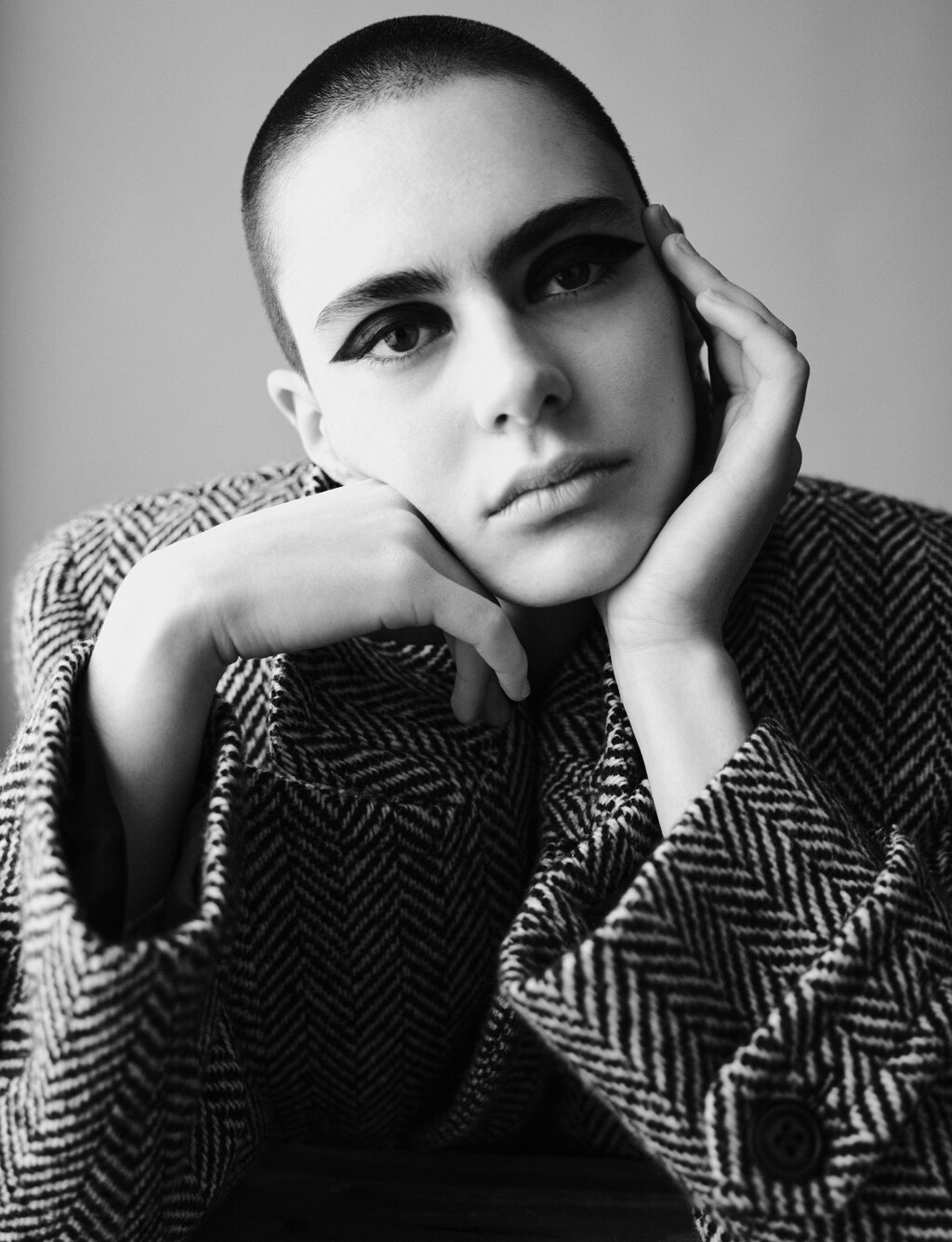 Muse Magazine - © Artlist