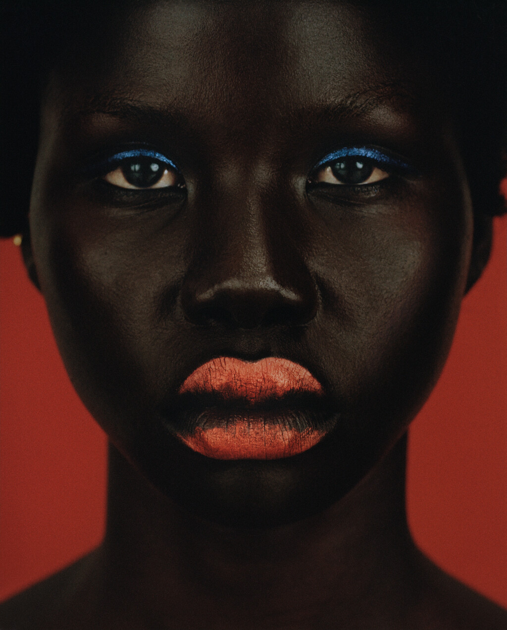 Vogue Greece - © Artlist