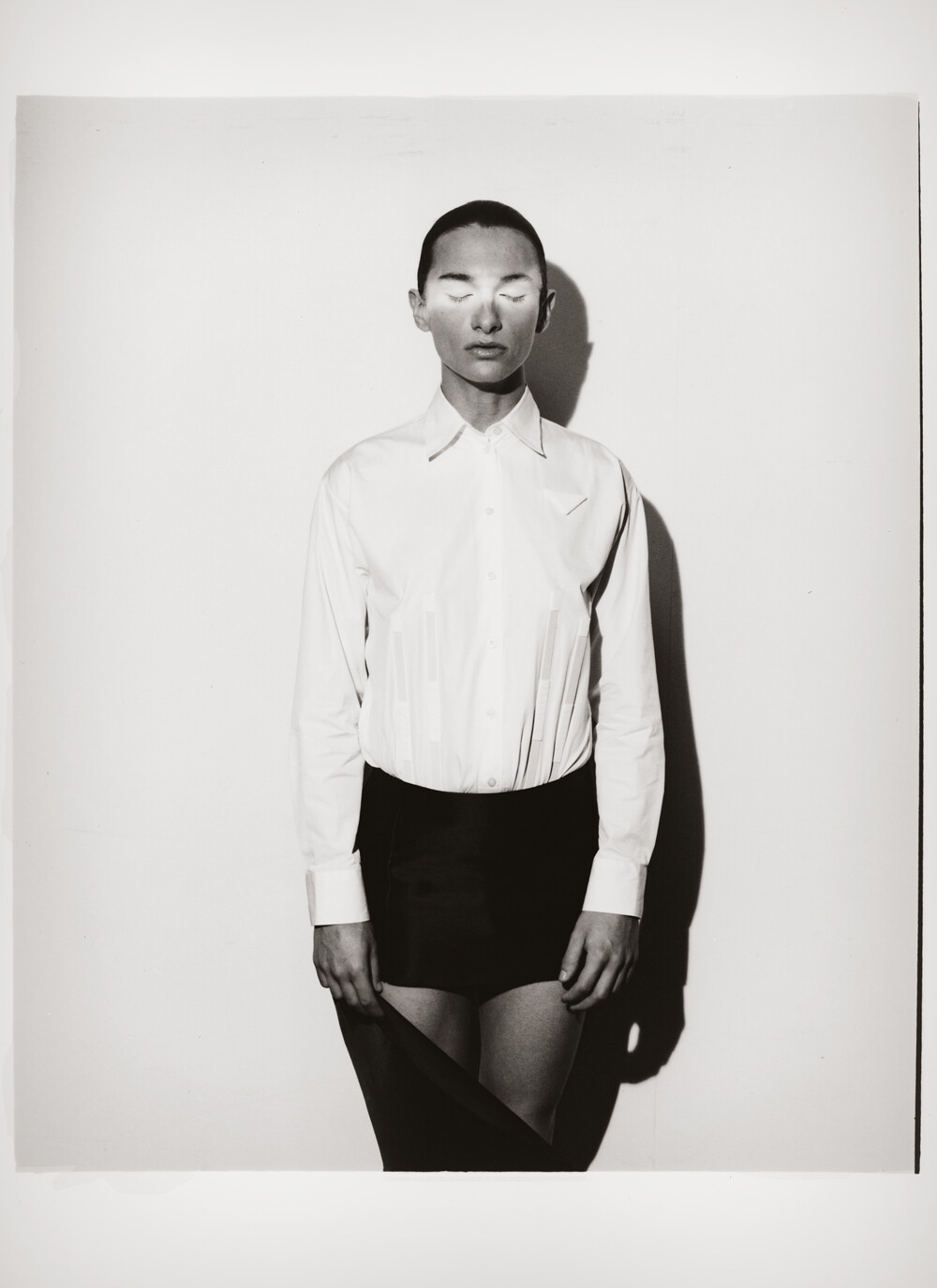 Carcy Magazine - © Artlist