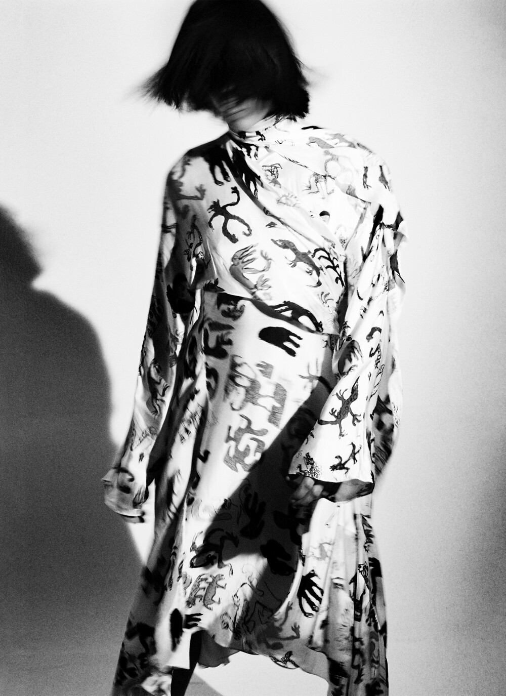 Carcy Magazine - © Artlist