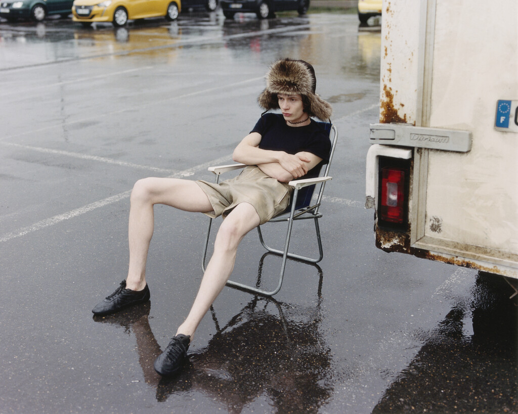 Dust Magazine - © Artlist