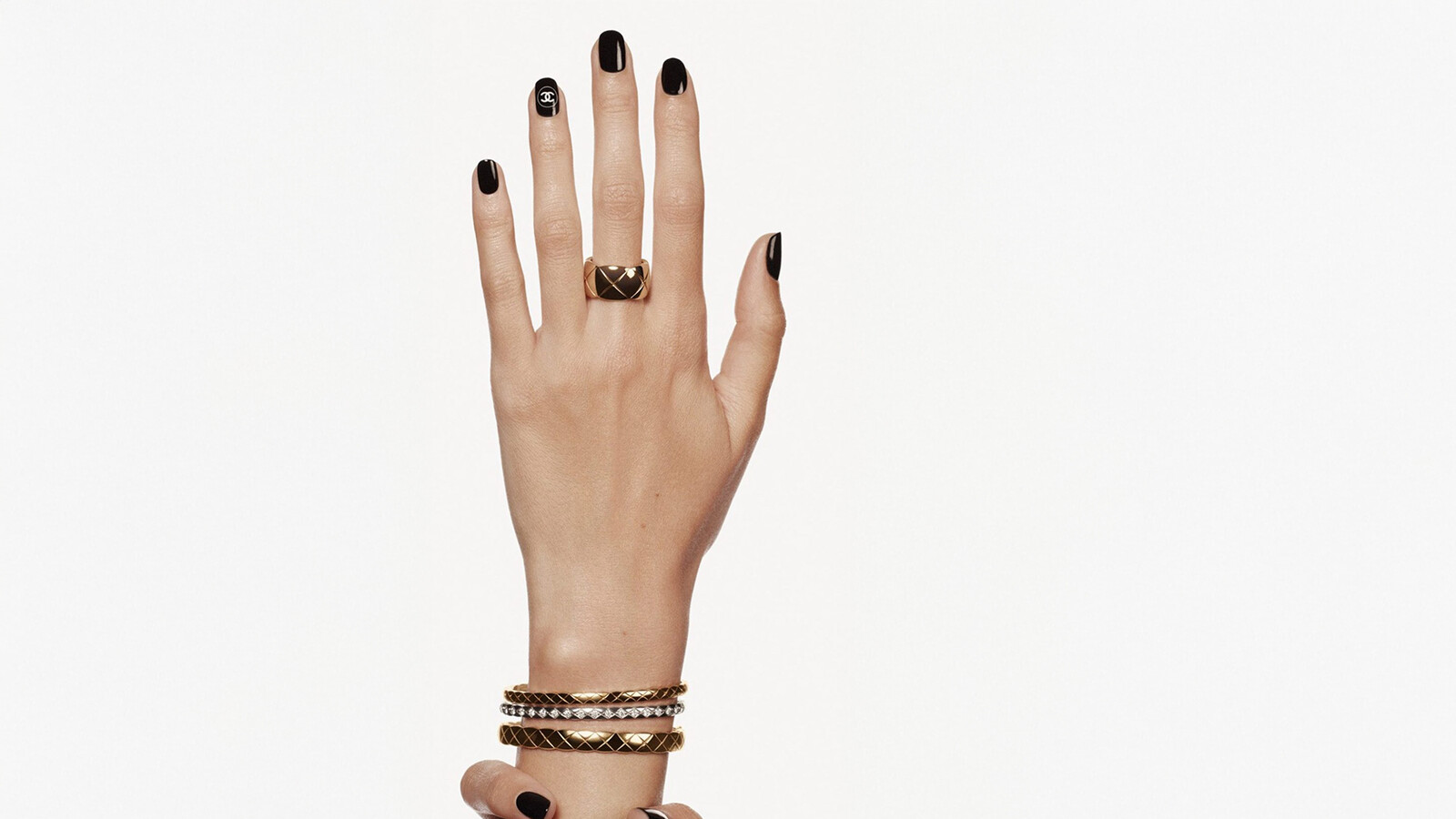 Chanel - © Artlist