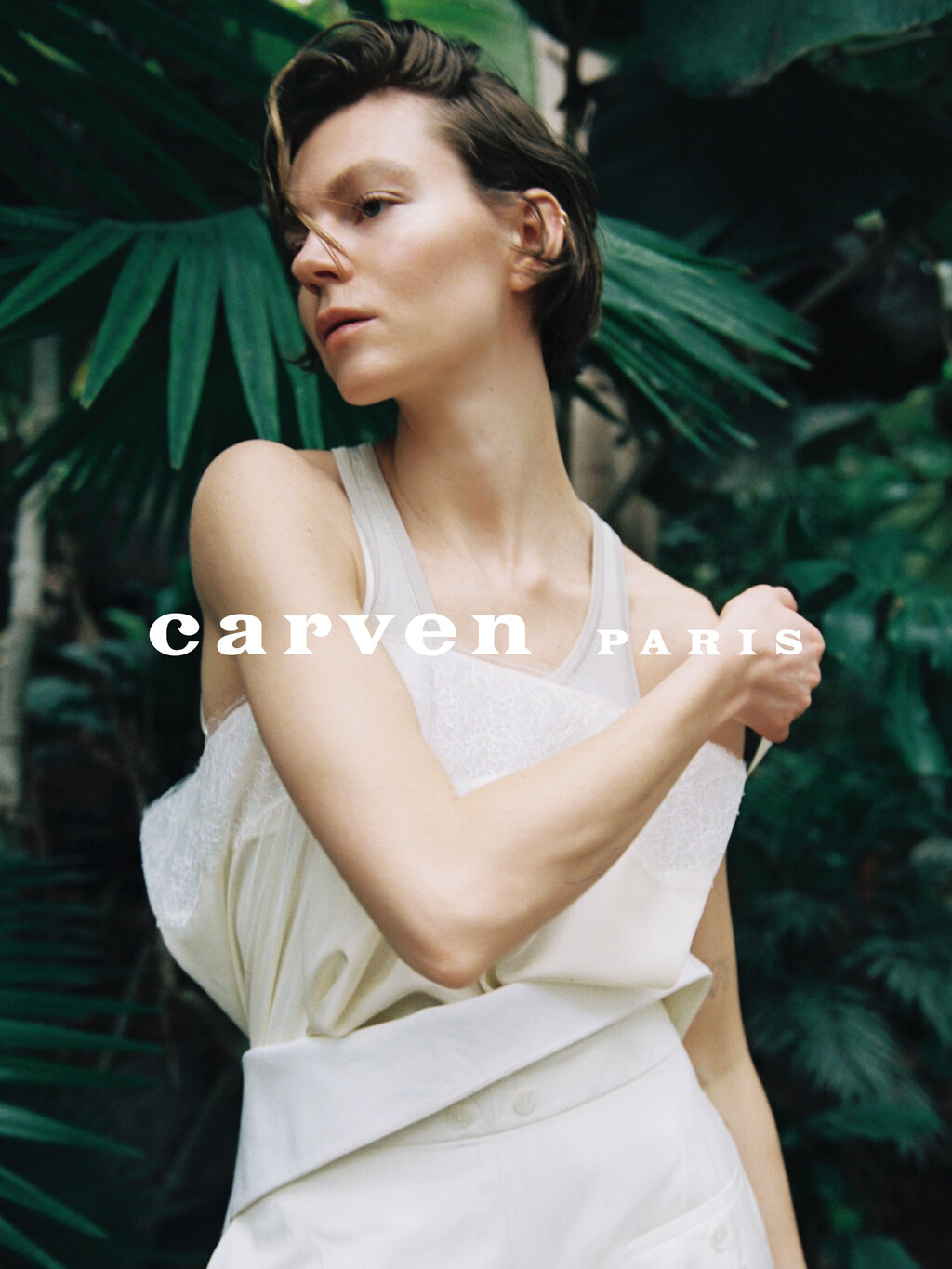 Carven - © Artlist