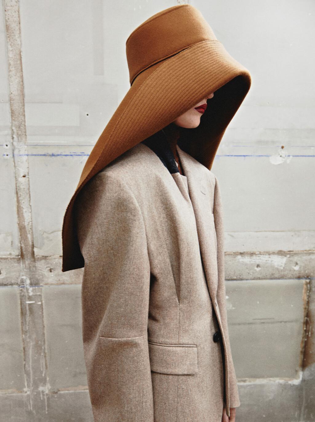 Lanvin - © Artlist