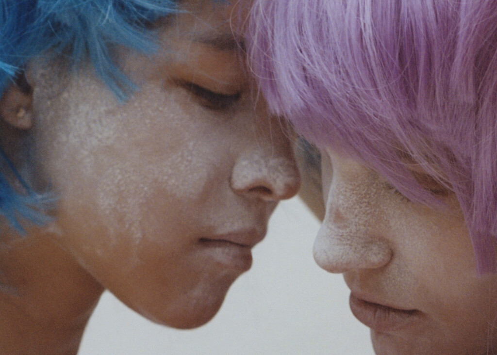 Alice, Maria and Irène - © Artlist